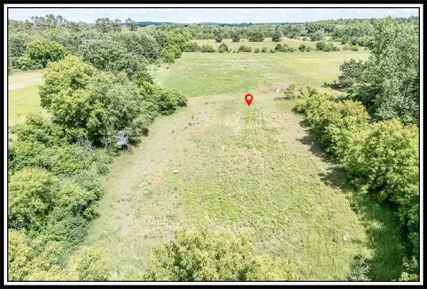 BEAR LAKE ROAD, New London, WI 54961
