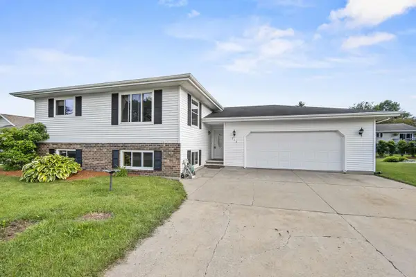 713 STONE GATE DRIVE, Kimberly, WI 54136