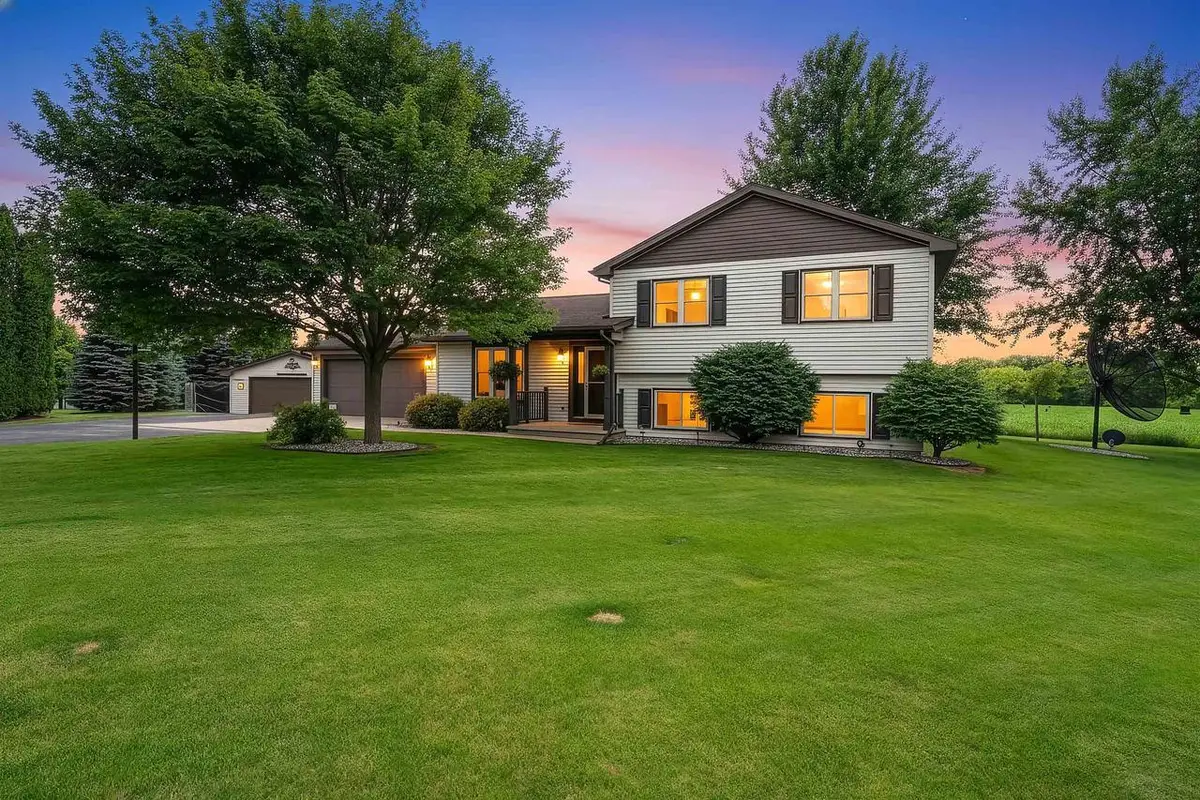 N951 RUPPEL COURT, Dale, WI 54931 - #1