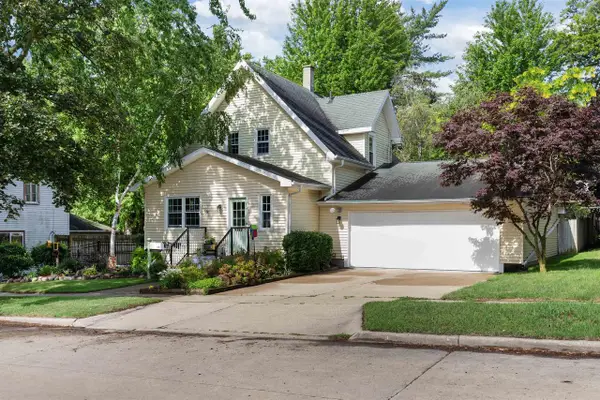 175 SPRING STREET, Berlin, WI 54923