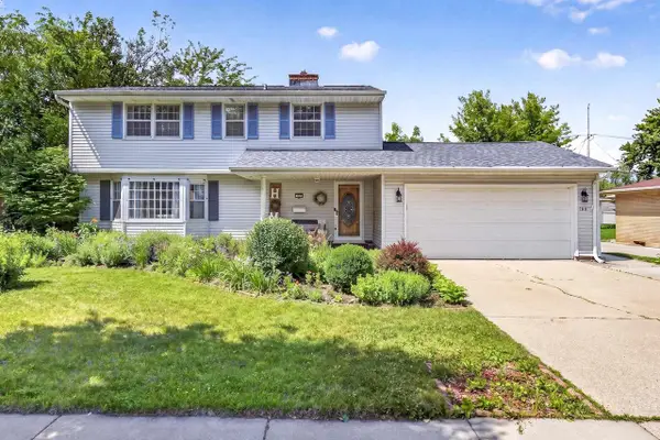 700 E LINDBERGH STREET, Appleton, WI 54911