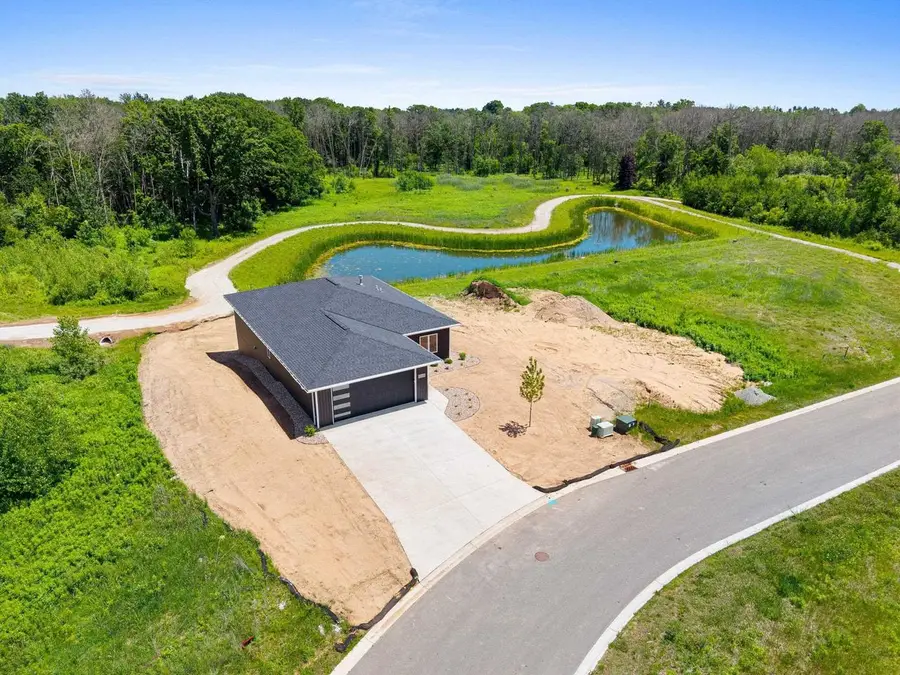 4001 ANTWERP AVENUE, Howard, WI 54313 - #2