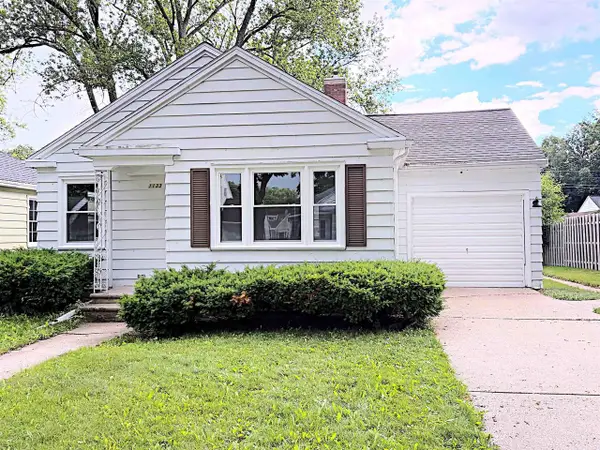 1133 MARQUETTE AVENUE, Green Bay, WI 54304