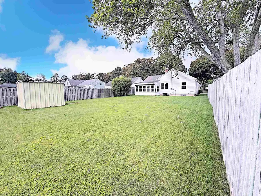 1133 MARQUETTE AVENUE, Green Bay, WI 54304 - #2