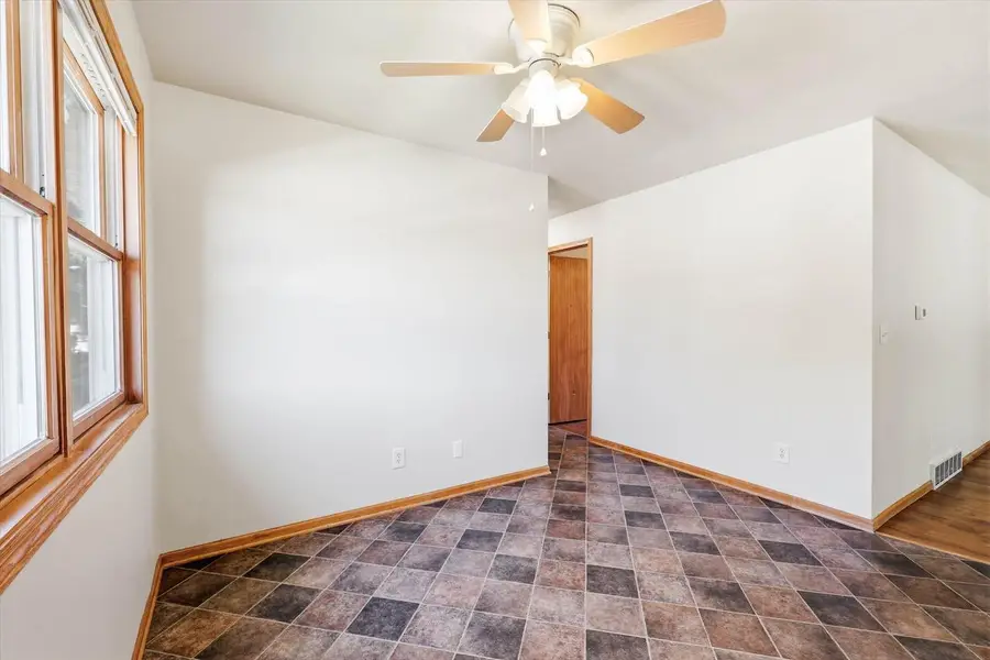2224 GEELE AVENUE, Sheboygan, WI 53083 - #2