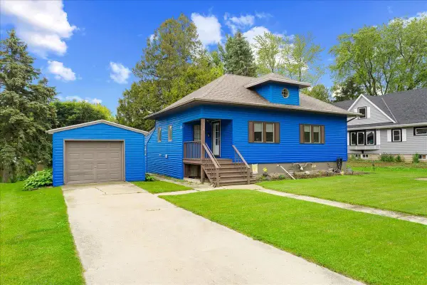 710 CENTER STREET, Kewaunee, WI 54216