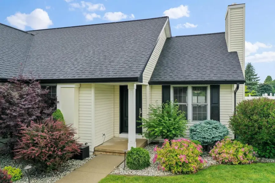614 STONEHEDGE ROAD, Green Bay, WI 54302 - #3