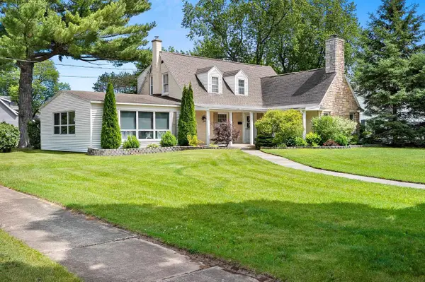 300 E FRONT STREET, Peshtigo, WI 54157