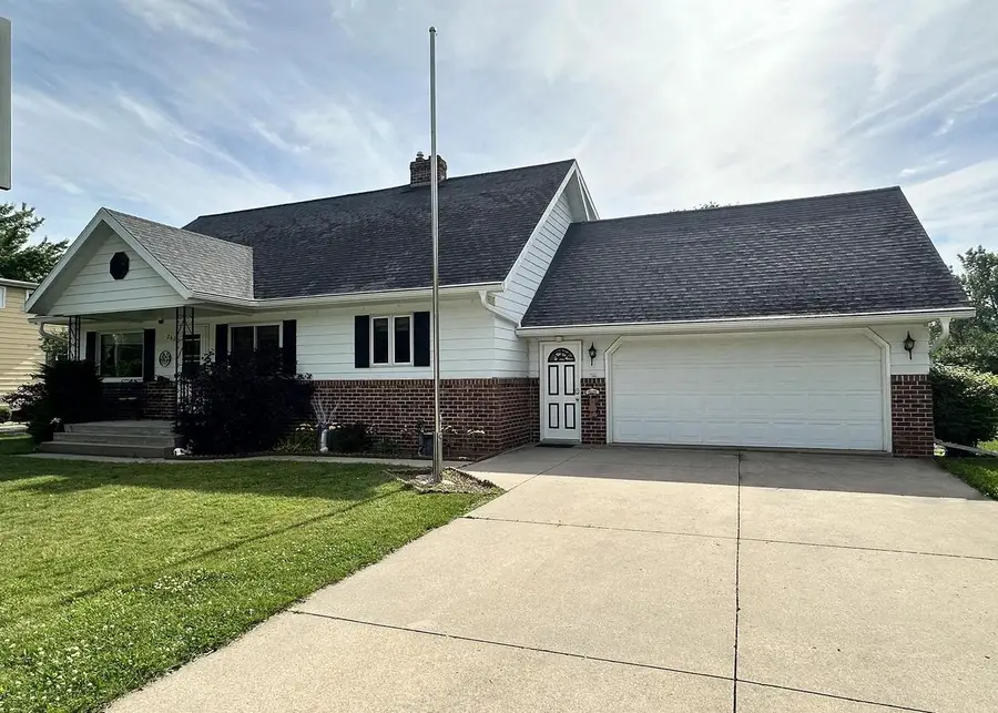 262 PARK AVENUE, Oconto Falls, WI 54154 - #3
