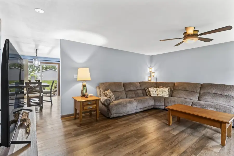 1595 NELSON COURT, Neenah, WI 54956 - #3