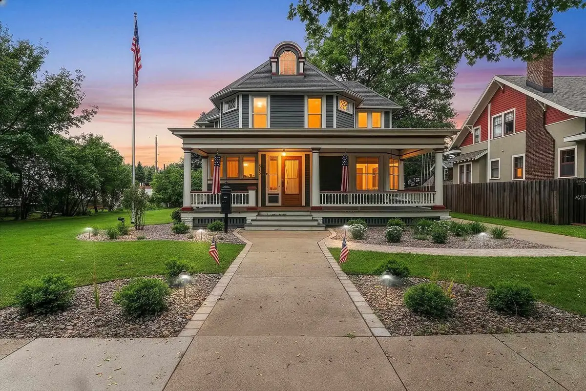 515 N BROADWAY STREET, De Pere, WI 54115 - #1