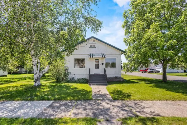 1513 28TH AVENUE, Menomonie, MI 49858
