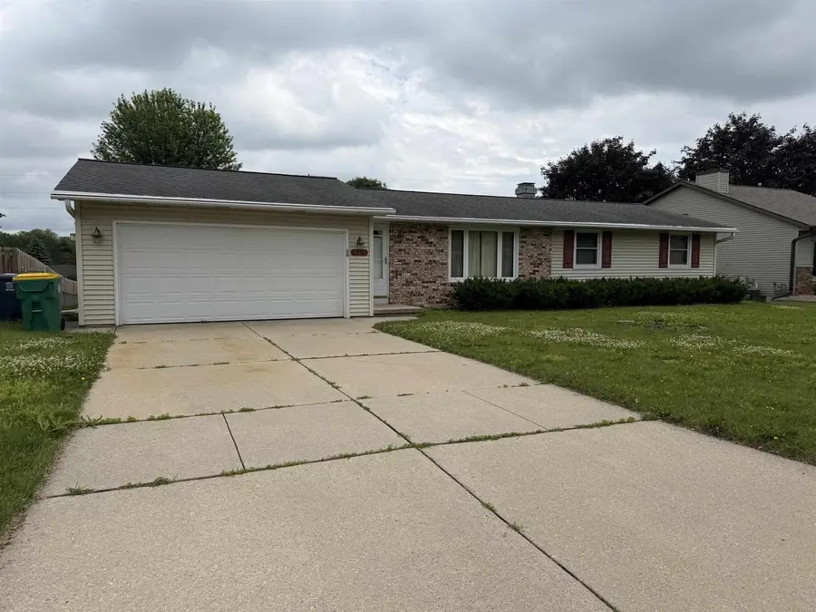 553 DELWICHE ROAD, Green Bay, WI 54302 - #2