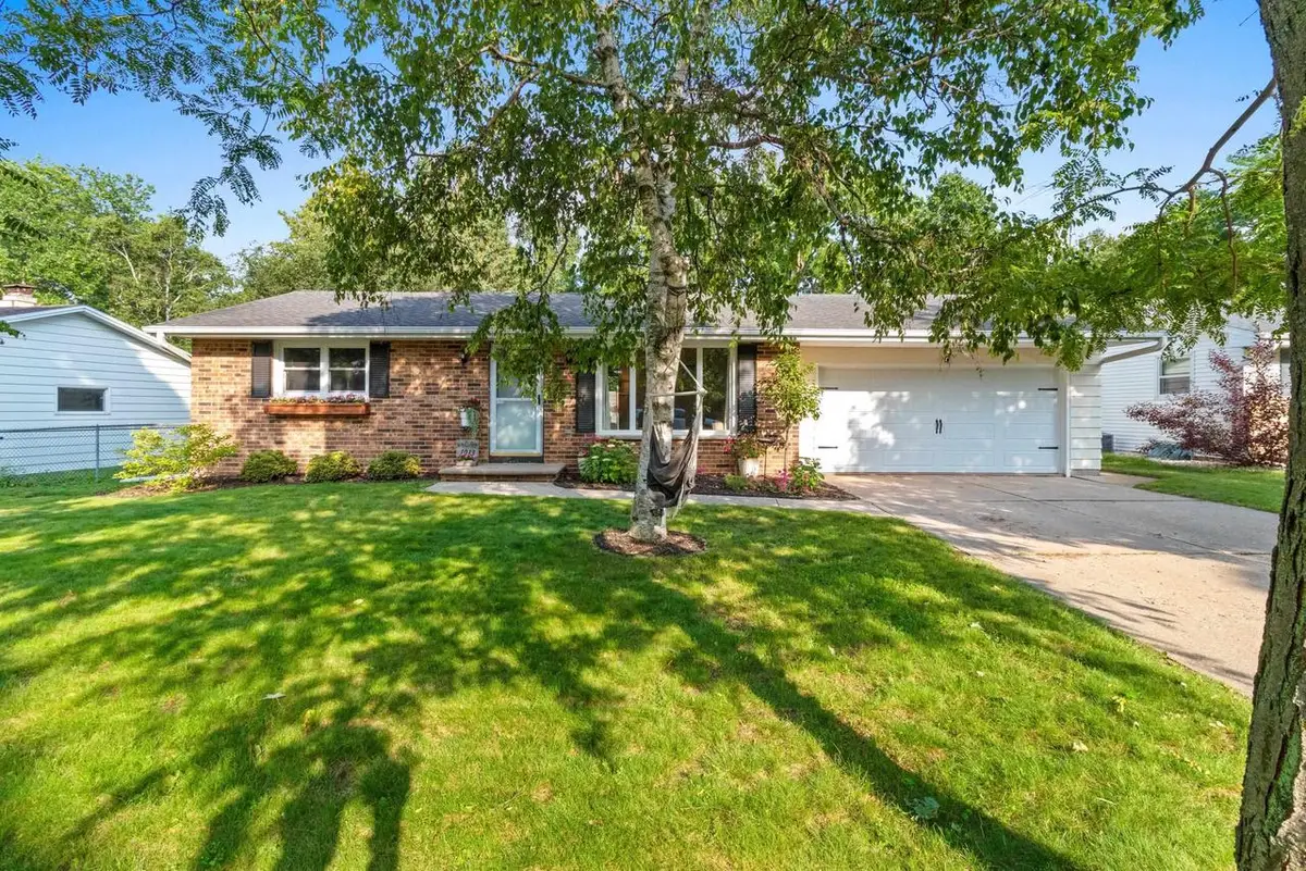 1013 CRAWFORD STREET, Green Bay, WI 54304 - #1