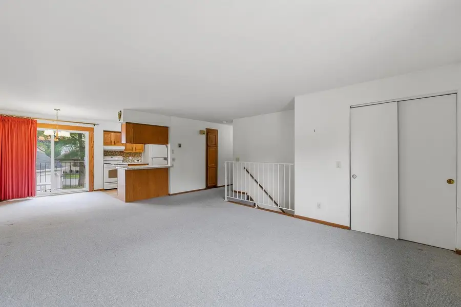 67 UNIVERSITY DRIVE, Fond Du Lac, WI 54935 - #2