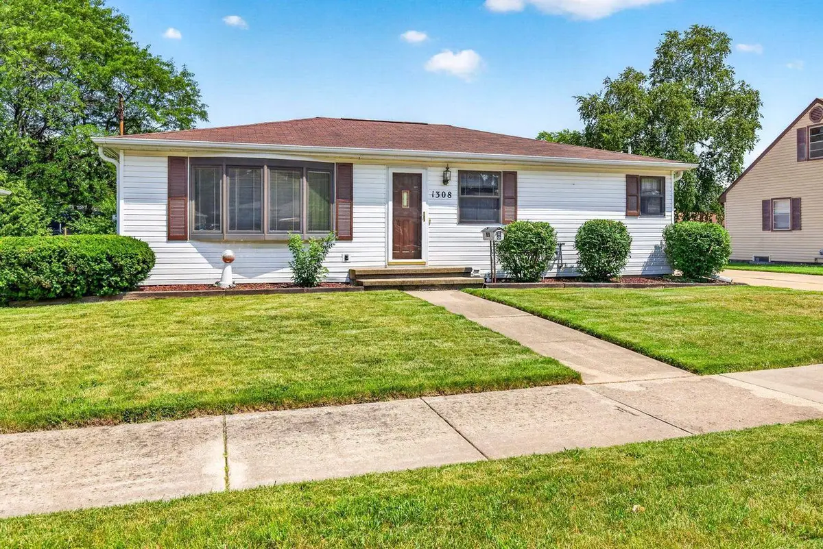 1308 KENNETH AVENUE, Kaukauna, WI 54130 - #1