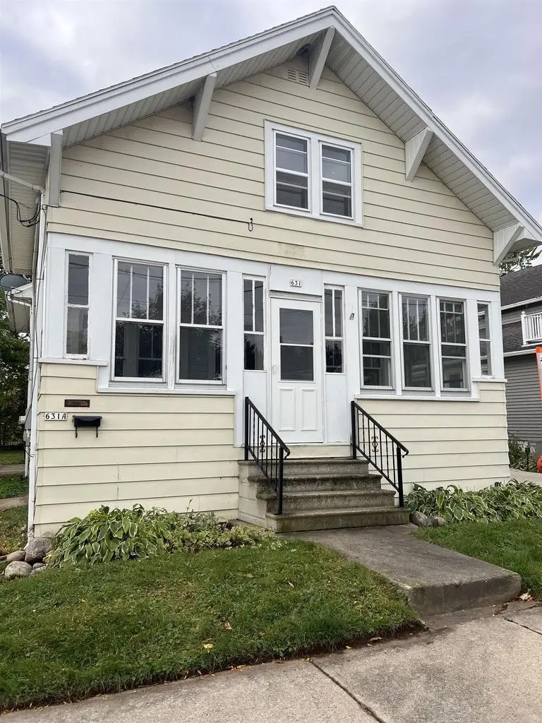 631 W 11TH AVENUE, Oshkosh, WI 54902 - #1