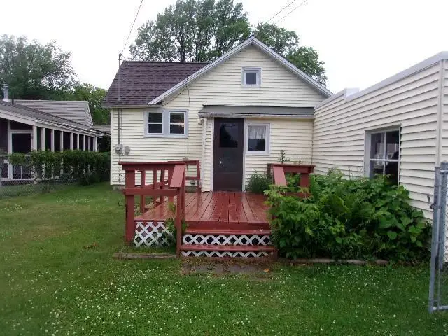 4208 10TH STREET, Menominee, MI 49858 - #2