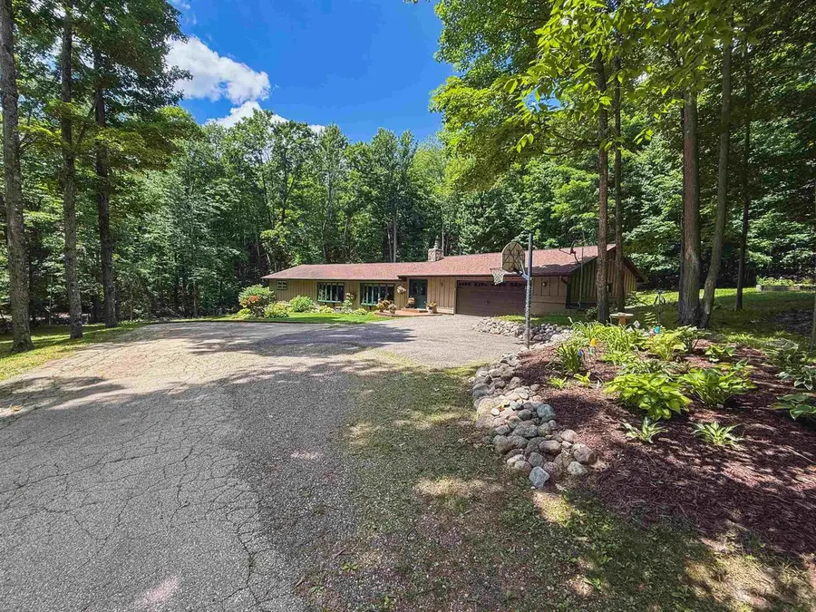 17091 COUNTRY CLUB ROAD, Lakewood, WI 54138 - #2