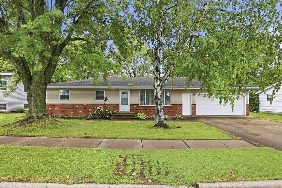 2315 JOYCE STREET, Kaukauna, WI 54130 - #2