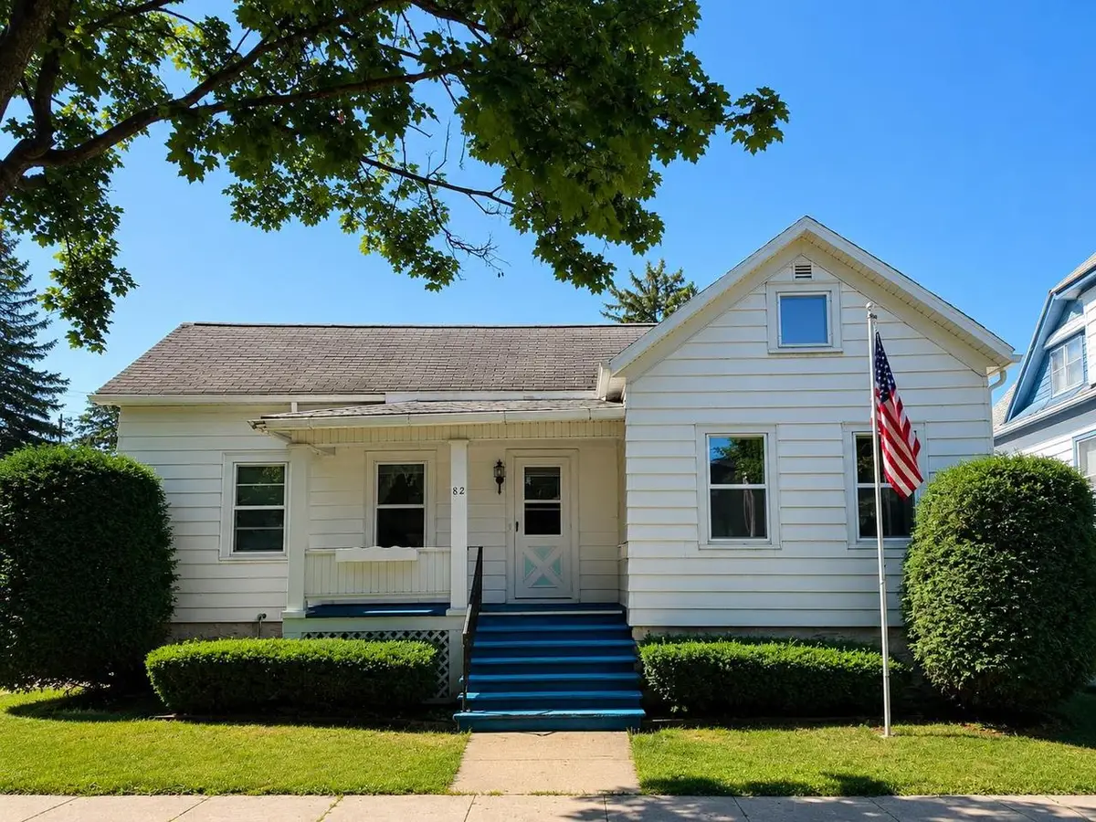 82 E 11TH STREET, Fond Du Lac, WI 54935 - #1