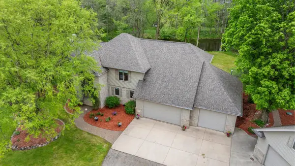 W8678 HILLVIEW ROAD, Hortonville, WI 54944