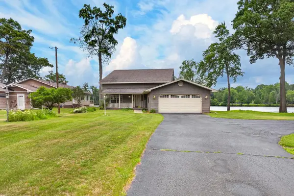 530 E PARK DRIVE, Peshtigo, WI 54157