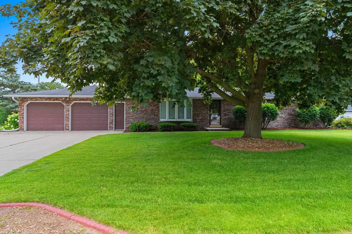 2536 DELWOOD DRIVE, Green Bay, WI 54302 - #1