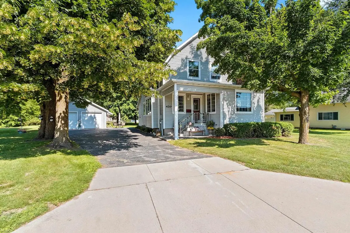 420 SMITH AVENUE, Oconto, WI 54153 - #1