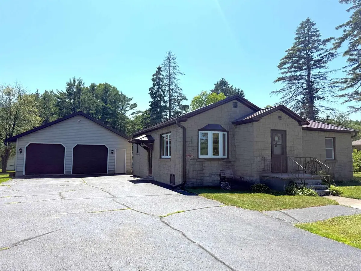 N4289 STATE HIGHWAY 180, Marinette, WI 54143 - #1