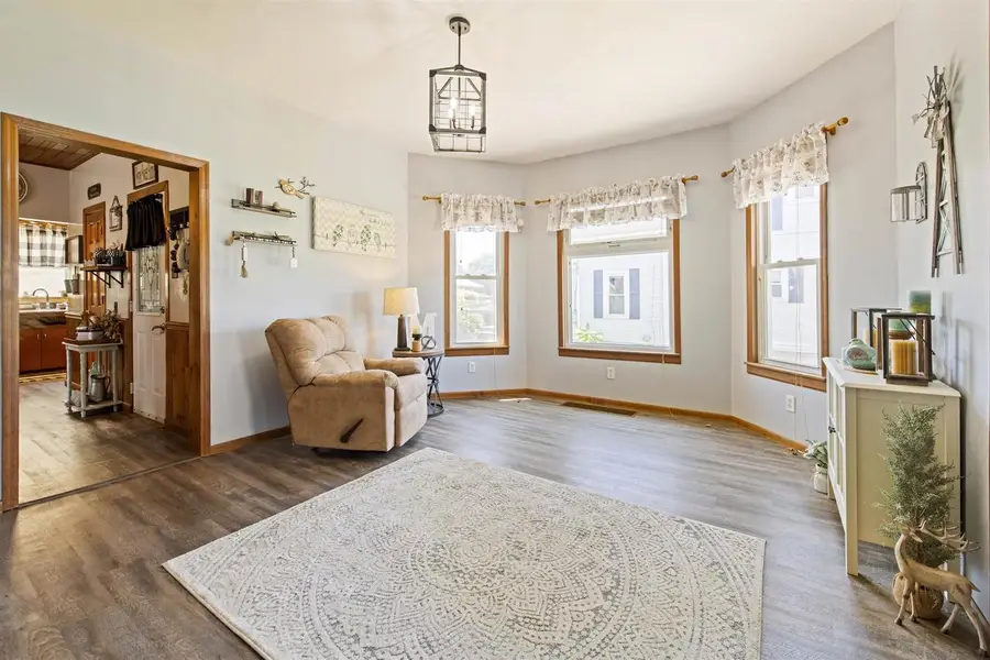 835 GLADSTONE STREET, Marinette, WI 54143 - #2