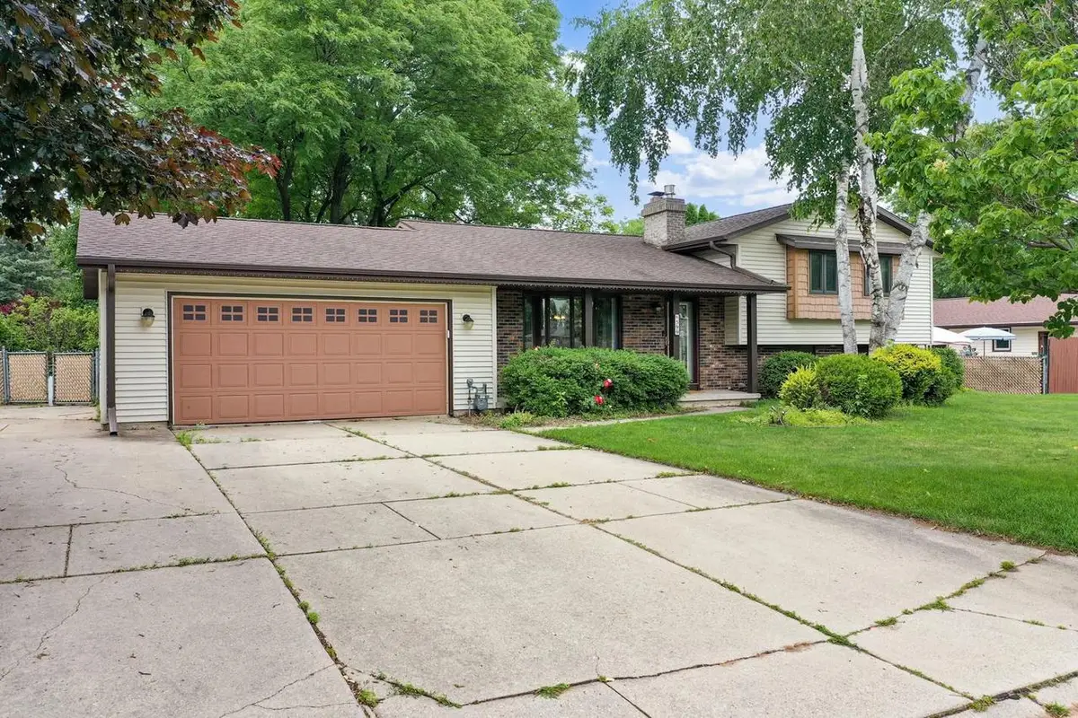 599 MASTERS LANE, Green Bay, WI 54311 - #1
