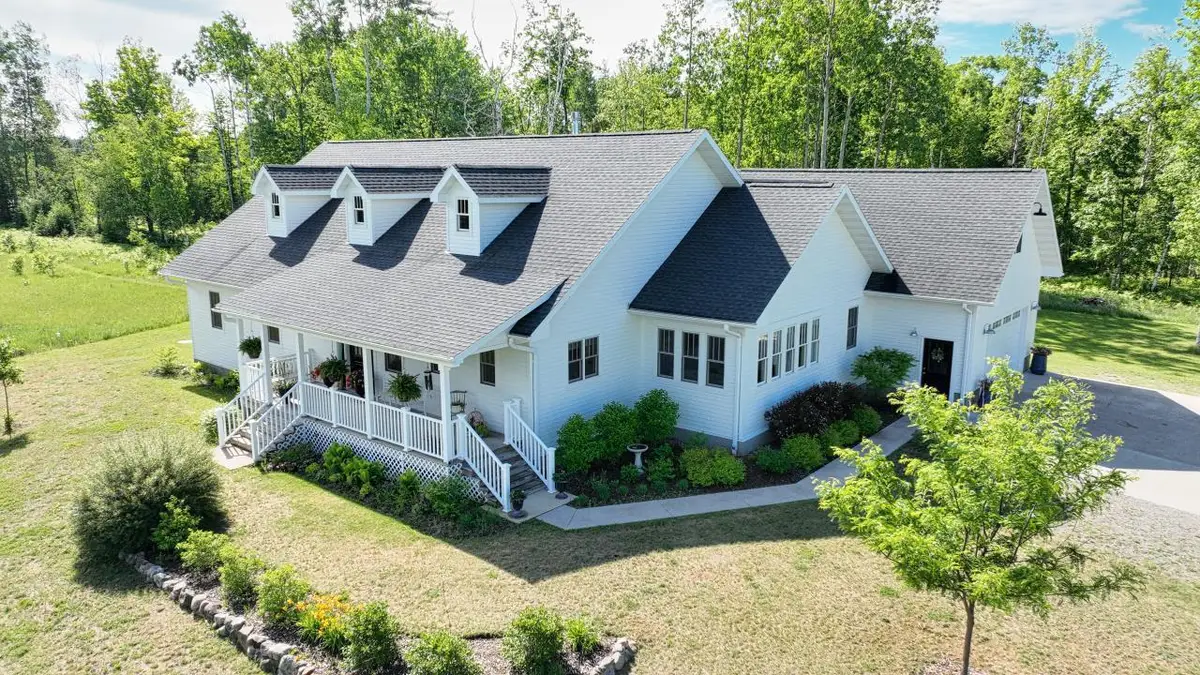 851 N HWY 8, Armstrong Creek, WI 54103 - #1