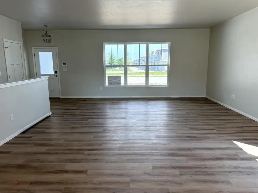 2205 GOLDEN GATE DRIVE, Appleton, WI 54913 - #2