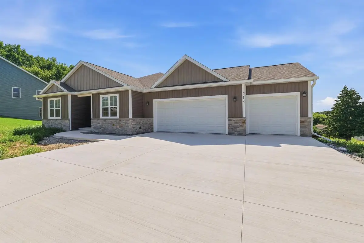 218 GLACIAL TERRACE, Ripon, WI 54971 - #1
