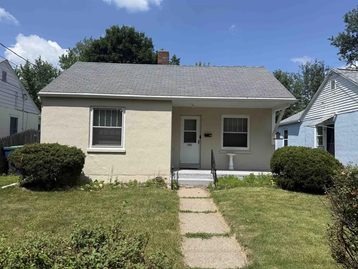 141 MCKINLEY AVENUE, Clintonville, WI 54129 - #1