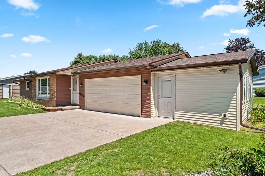 2365 NICOLE ANN CIRCLE, Green Bay, WI 54311 - #3