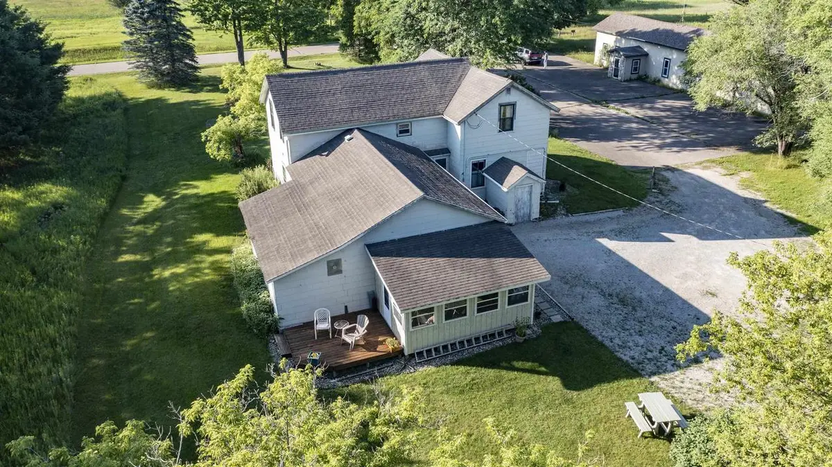 1600 TOWNSEND ROAD, Waupaca, WI 54981 - #1