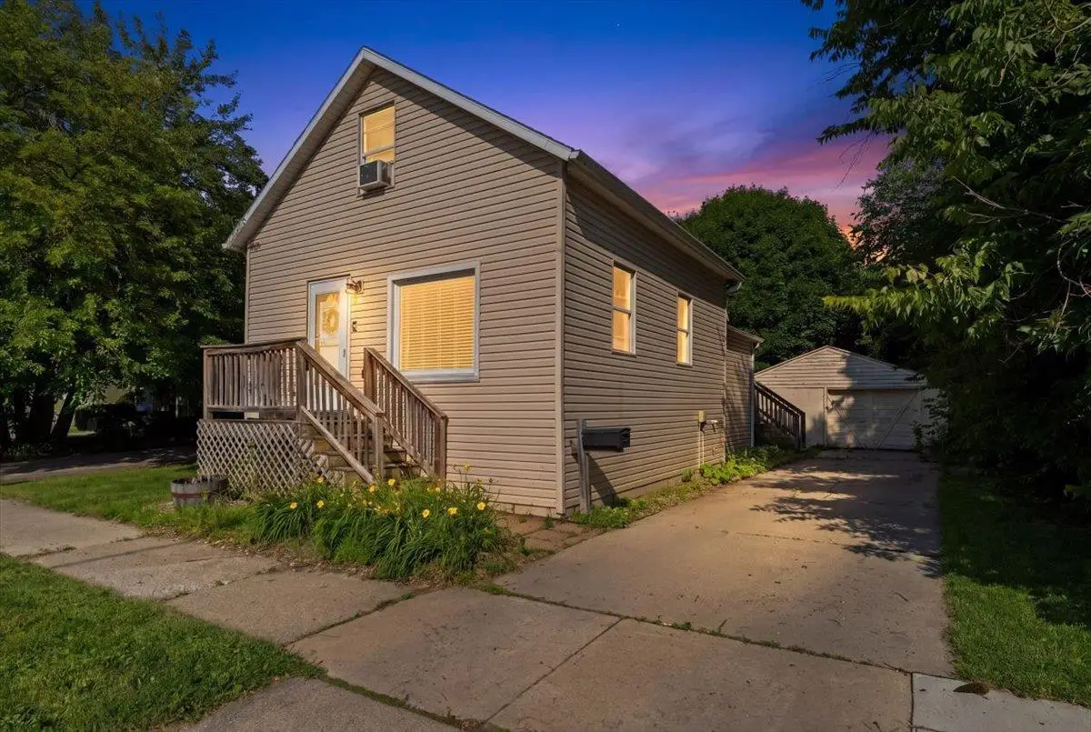 1225 MARSHALL AVENUE, Green Bay, WI 54303 - #1
