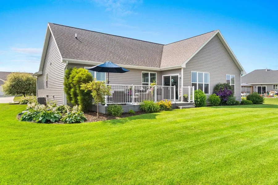 4602 TRELLIS DRIVE, De Pere, WI 54115 - #2