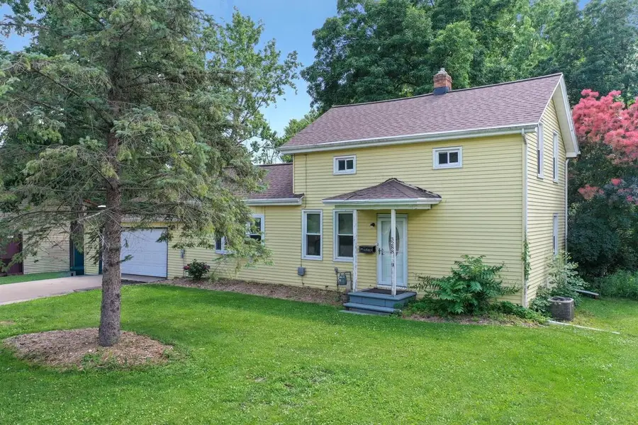 3288 PETERSON ROAD, Green Bay, WI 54311 - #2