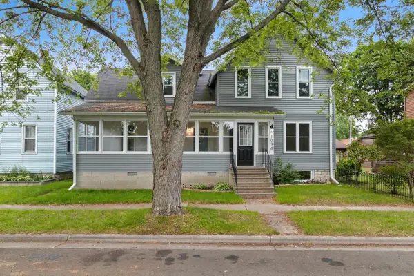 1034 JOSEPHINE STREET, Marinette, WI 54143