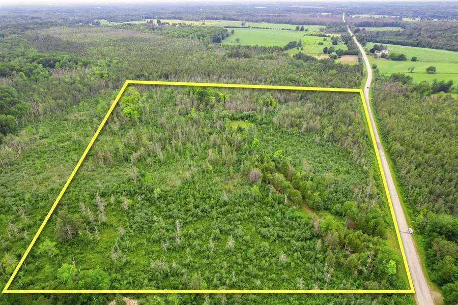 SOBIESKI 8 ROAD, Menominee, MI 49858 - #2