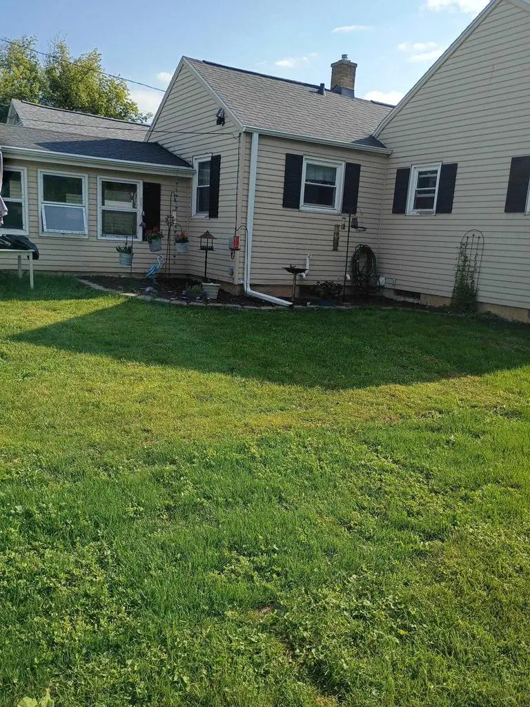 520 PLEASANT STREET, Oshkosh, WI 54901 - #3