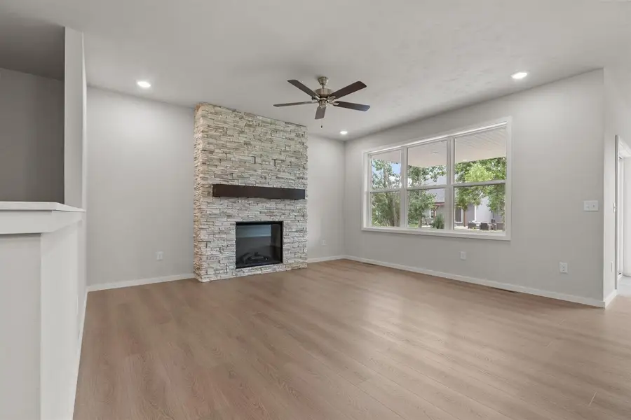 3601 E GLADIOLUS PLACE, Appleton, WI 54913 - #2