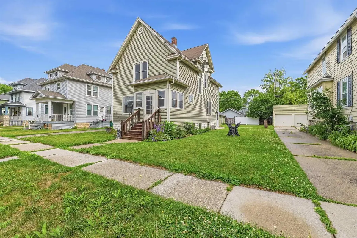 33 W 13TH STREET, Fond Du Lac, WI 54935 - #1