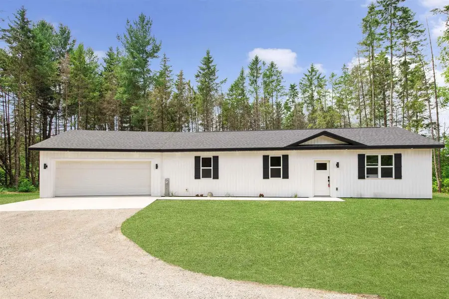 601 RAINBOW CIRCLE, Peshtigo, WI 54157 - #2
