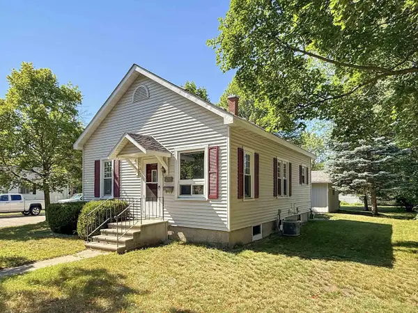 2928 GILBERT STREET, Marinette, WI 54143