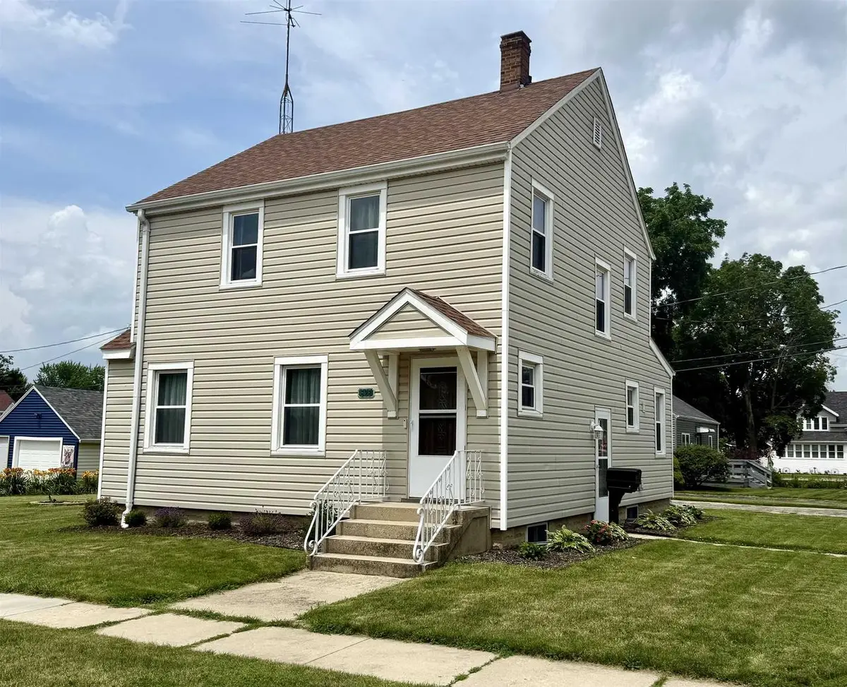 628 ROOSEVELT STREET, Waupun, WI 53963 - #1