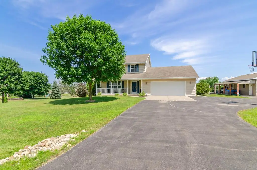 720 CIRCLE HILL LANE, Sobieski, WI 54171 - #1